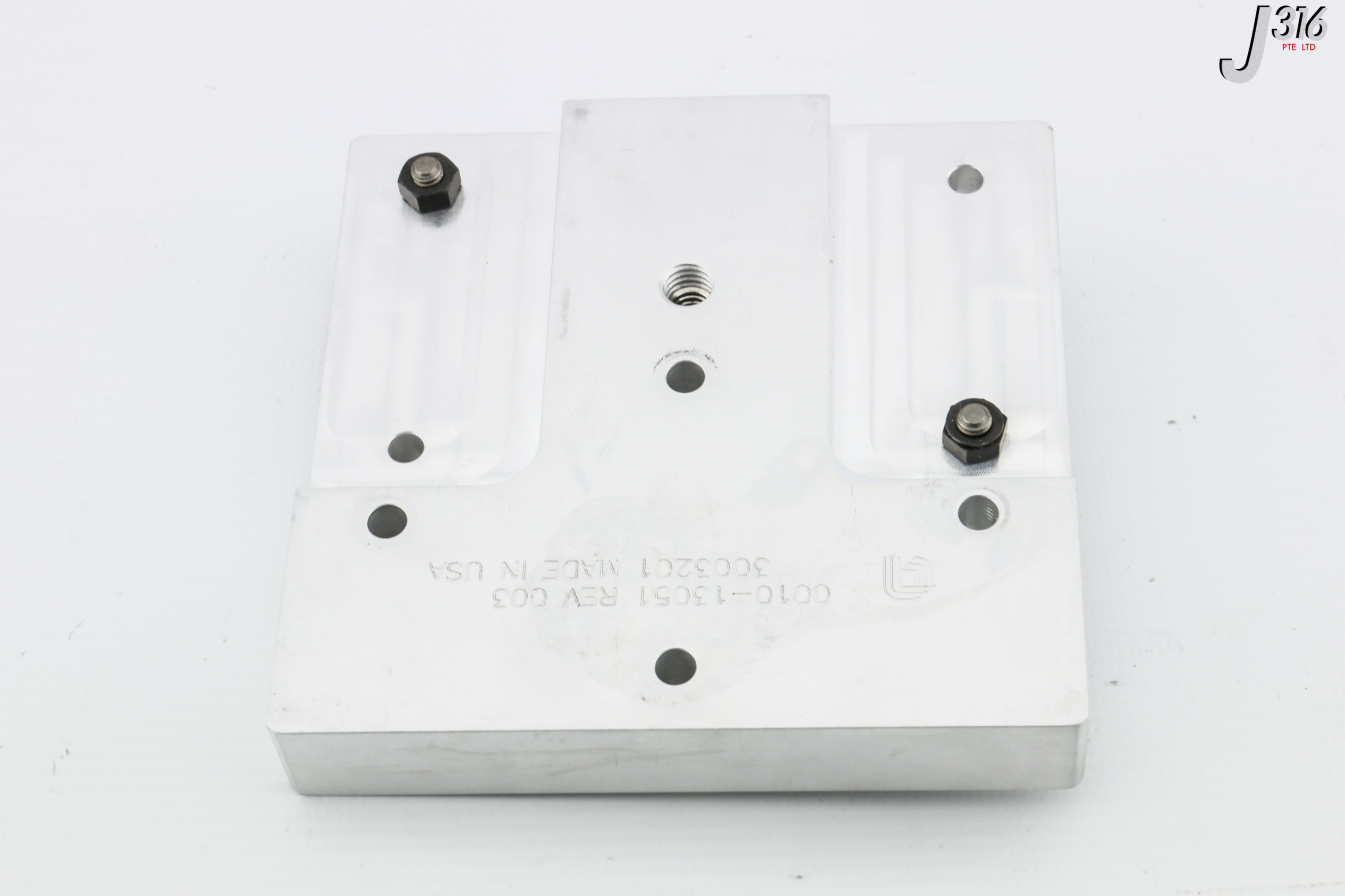 29354 APPLIED MATERIALS BIAS MATCH MOUNTING, LEFT SIDE, 300MM HD